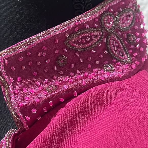 Milano ORCHID BEADED EMBELLISHED Statement JACKET, SPECIAL OCCASION, SIZE 16 - Picture 9 of 13